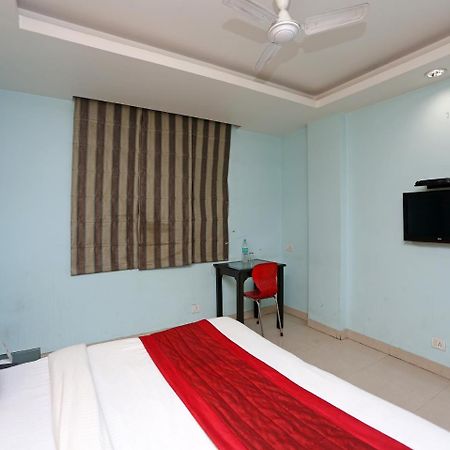 Oyo 6596 Hotel Flight Path New Delhi Exterior photo